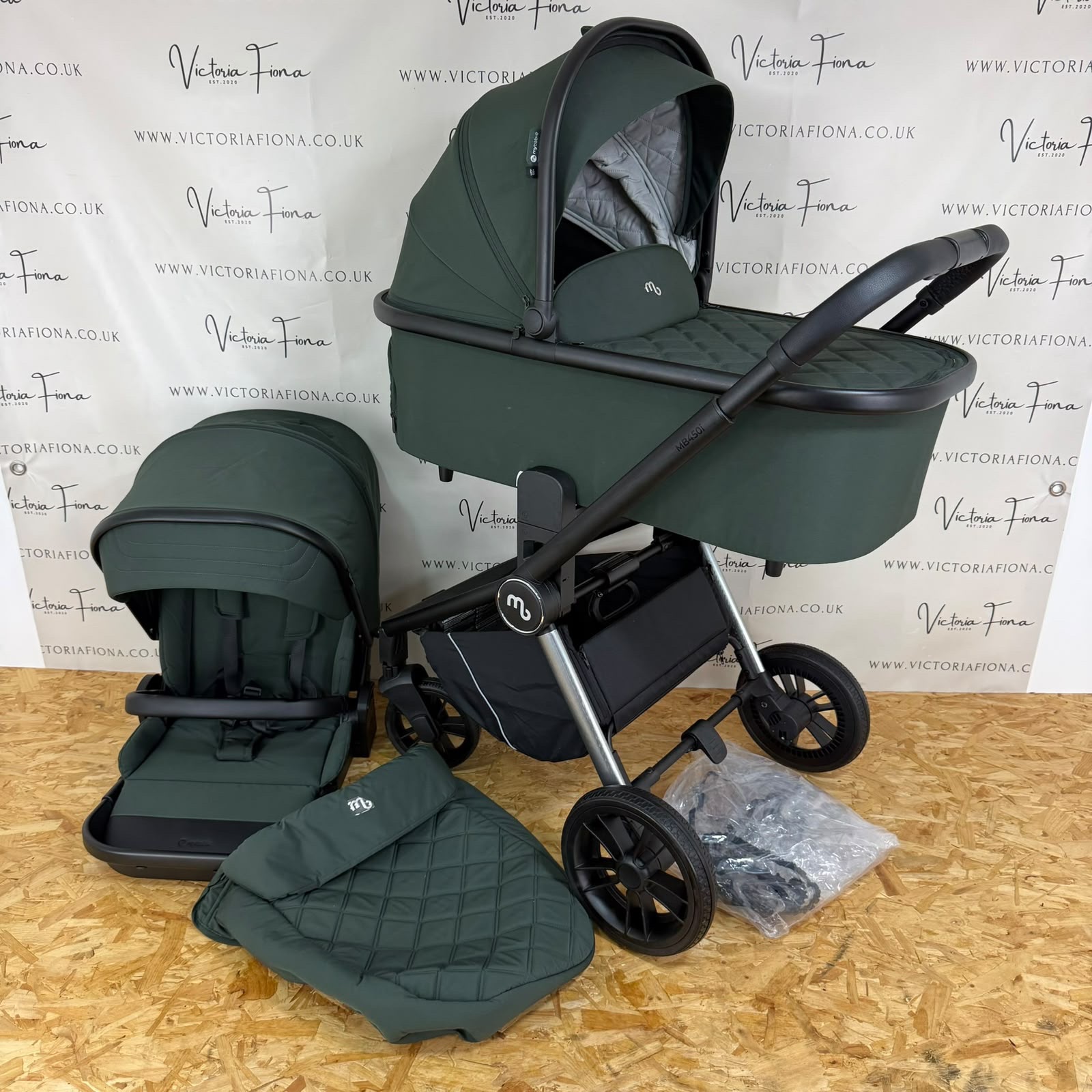 EX DISPLAY My Babiie MB450i Carrycot & Pushchair - Forest Green