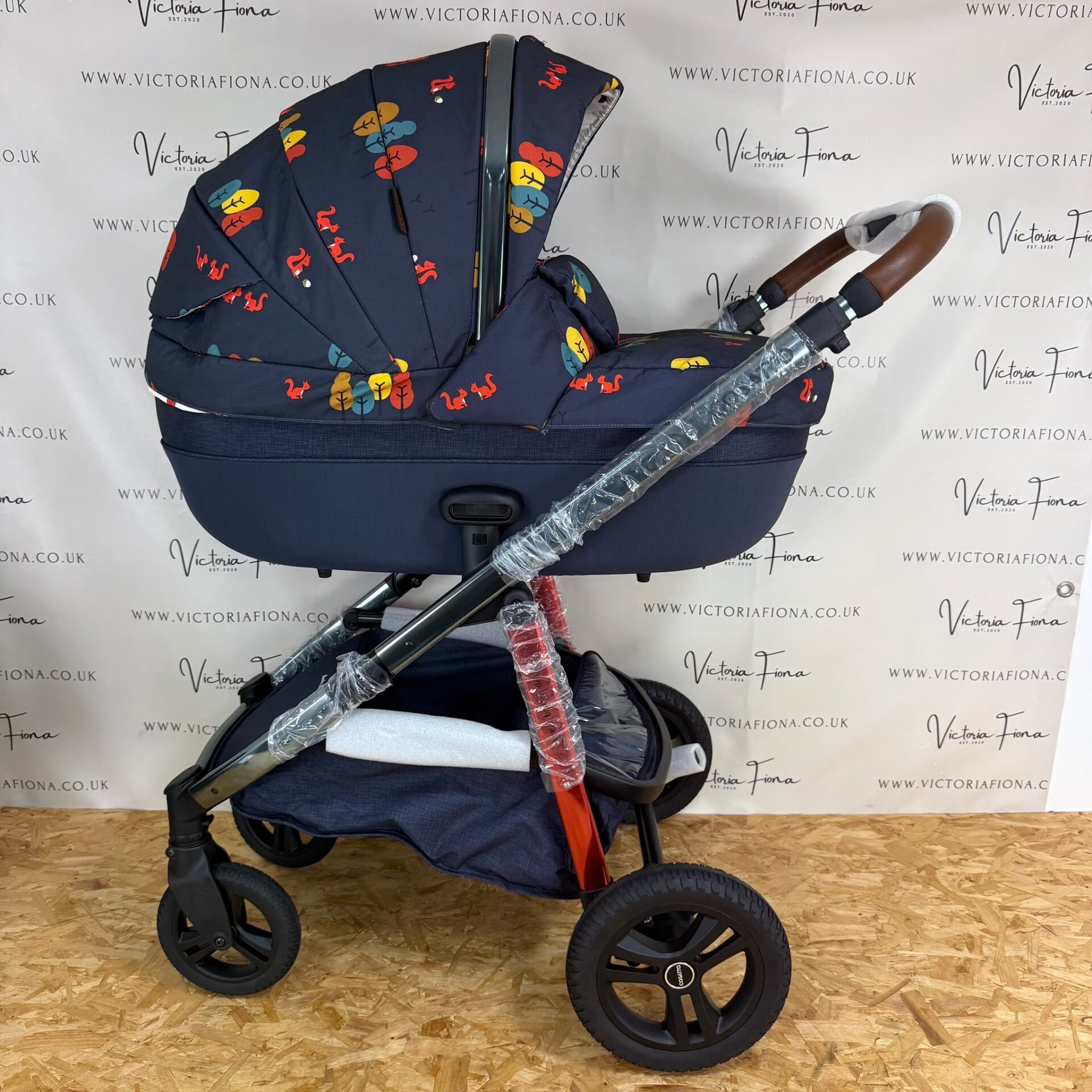 NEW Cosatto Wow Continental Carrycot & Pushchair - Parc - Image 2
