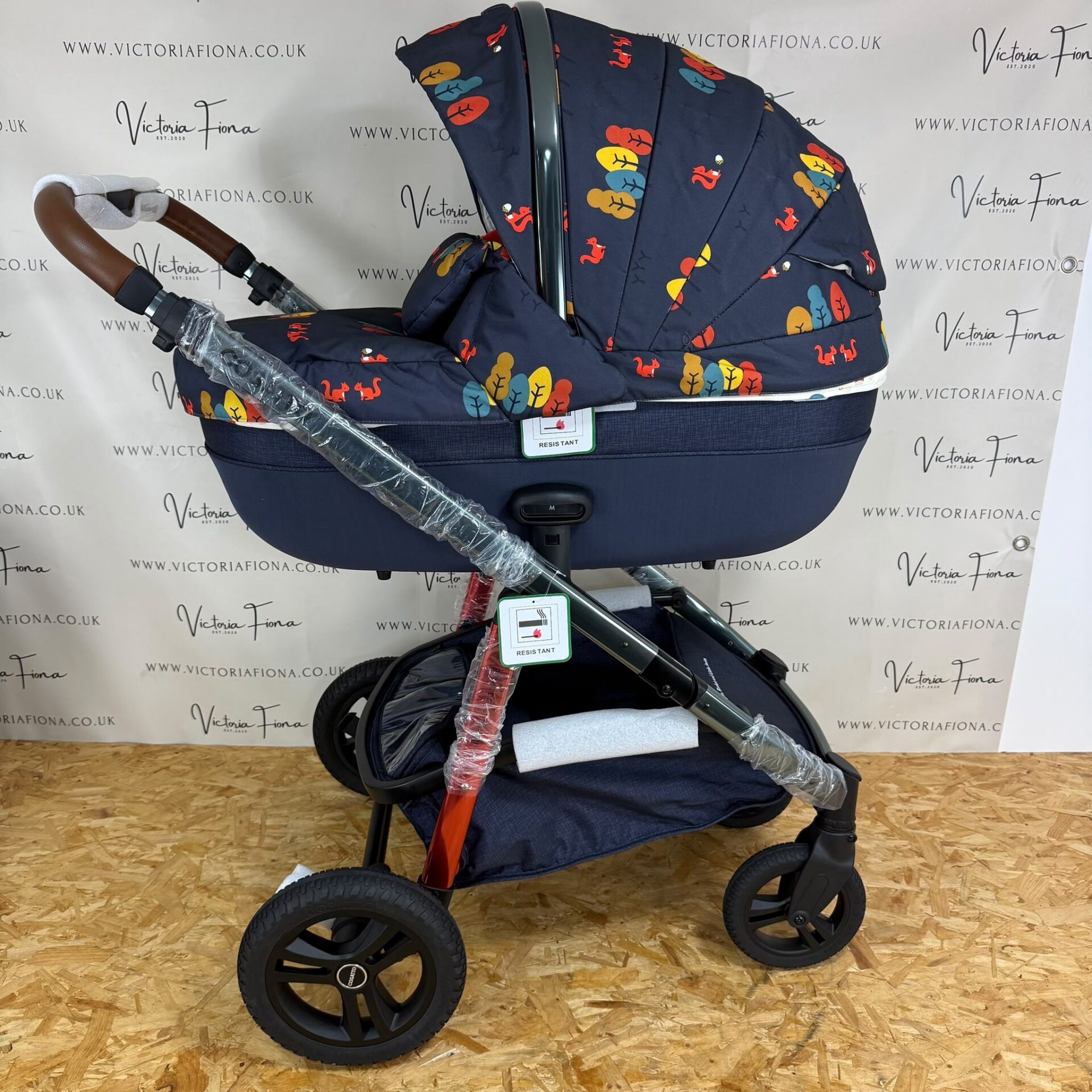 NEW Cosatto Wow Continental Carrycot & Pushchair - Parc - Image 4
