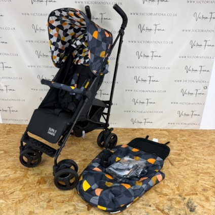 PRELOVED Cosatto Supa 3 Stroller - Vibrant Circles