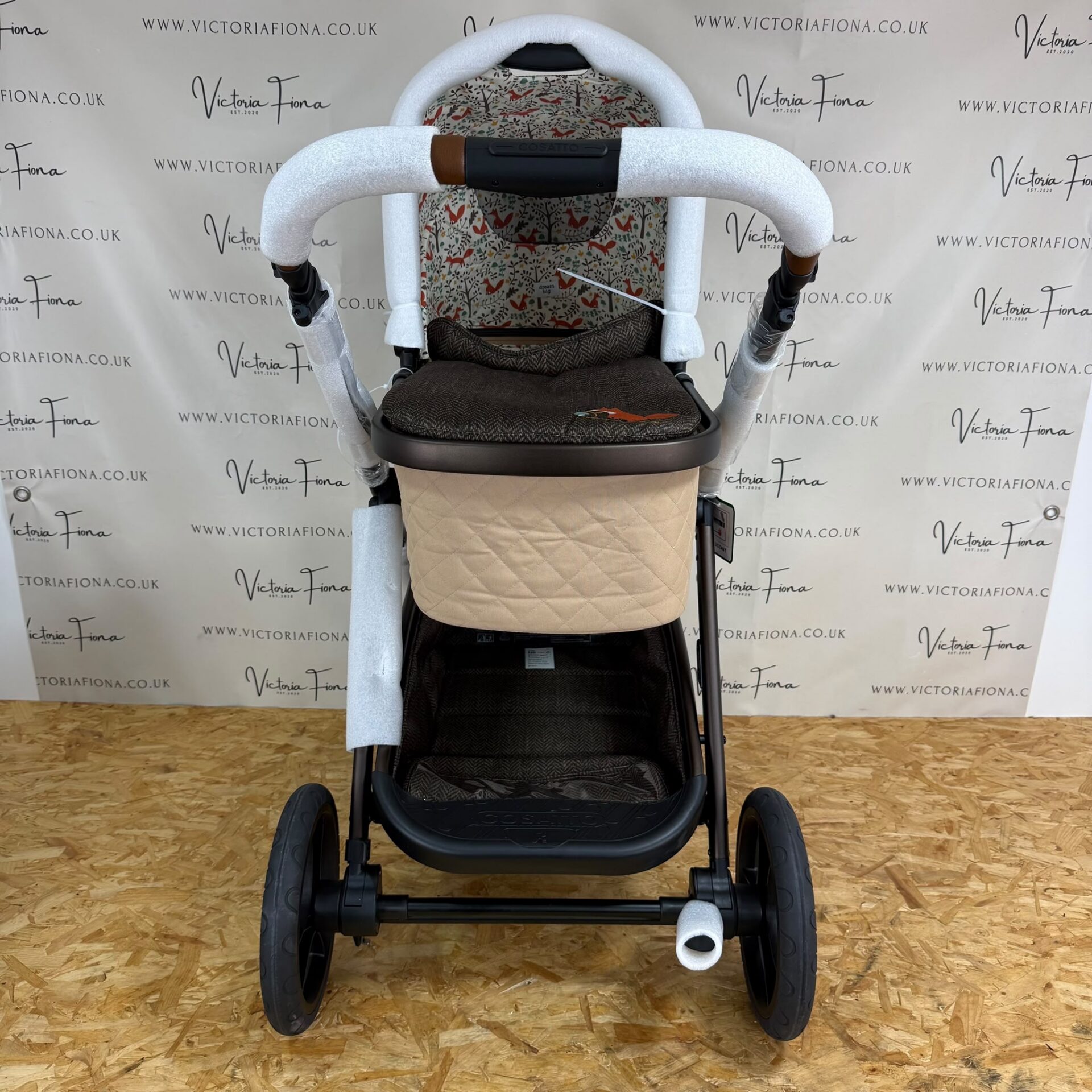 NEW Cosatto Wow XL Carrycot & Pushchair - Foxford Hall - Image 3