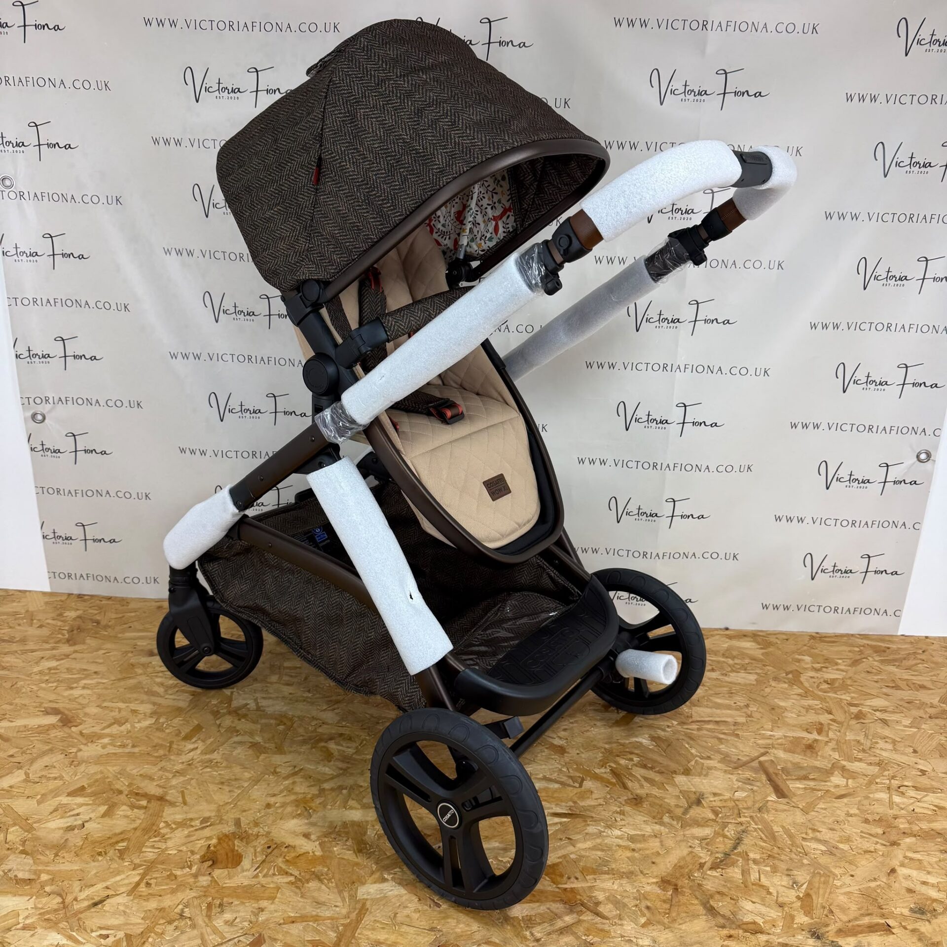 NEW Cosatto Wow XL Carrycot & Pushchair - Foxford Hall - Image 6