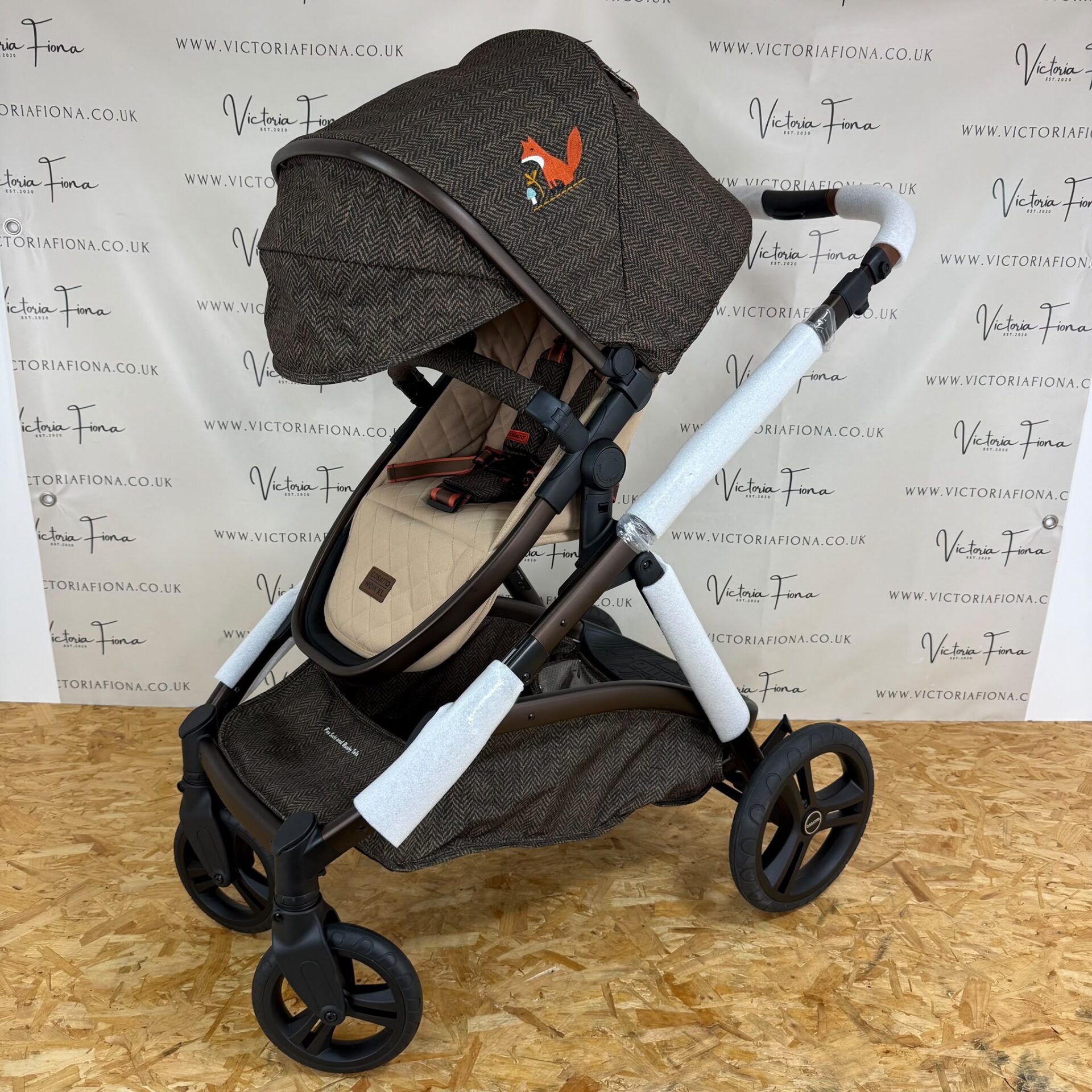 NEW Cosatto Wow XL Carrycot & Pushchair - Foxford Hall - Image 9